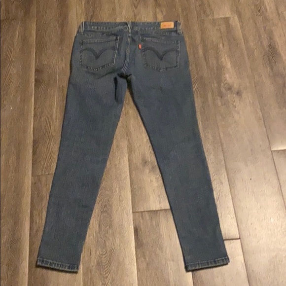 Size 5 Levi jeans - Picture 4 of 5